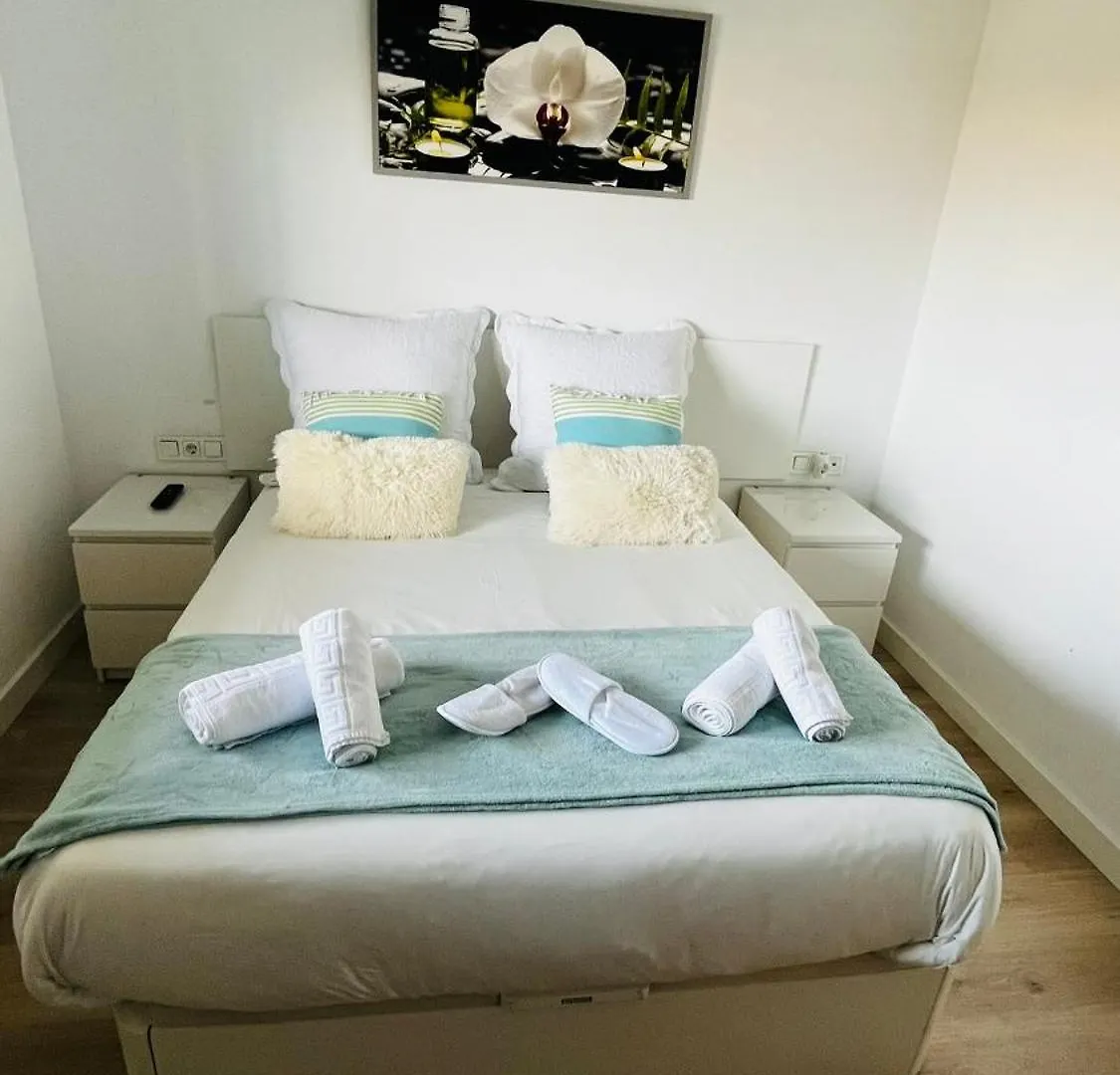 Atico Con Piscina Y Vistas Al Mar Habitat Litoral Apartment Malaga